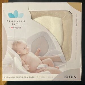 Blooming Bath Lotus Premium Plush Spa Bath - Cream